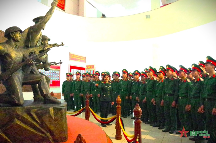 <a title="Báo Quân đội nhân dân | Tin tức quân đội, quốc phòng | Bảo vệ Tổ quốc" style="text-align:center;" href="https://www.qdnd.vn"><img src="https://file3.qdnd.vn/data/images/0/2021/08/11/linh/bannerv2.png" alt="Báo Quân đội nhân dân | Tin tức quân đội, quốc phòng | Bảo vệ Tổ quốc" class="vllogo"></a>