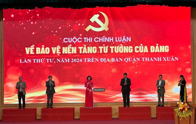 <a title="Báo Quân đội nhân dân | Tin tức quân đội, quốc phòng | Bảo vệ Tổ quốc" style="text-align:center;" href="https://www.qdnd.vn"><img src="https://file3.qdnd.vn/data/images/0/2021/08/11/linh/bannerv2.png" alt="Báo Quân đội nhân dân | Tin tức quân đội, quốc phòng | Bảo vệ Tổ quốc" class="vllogo"></a>
