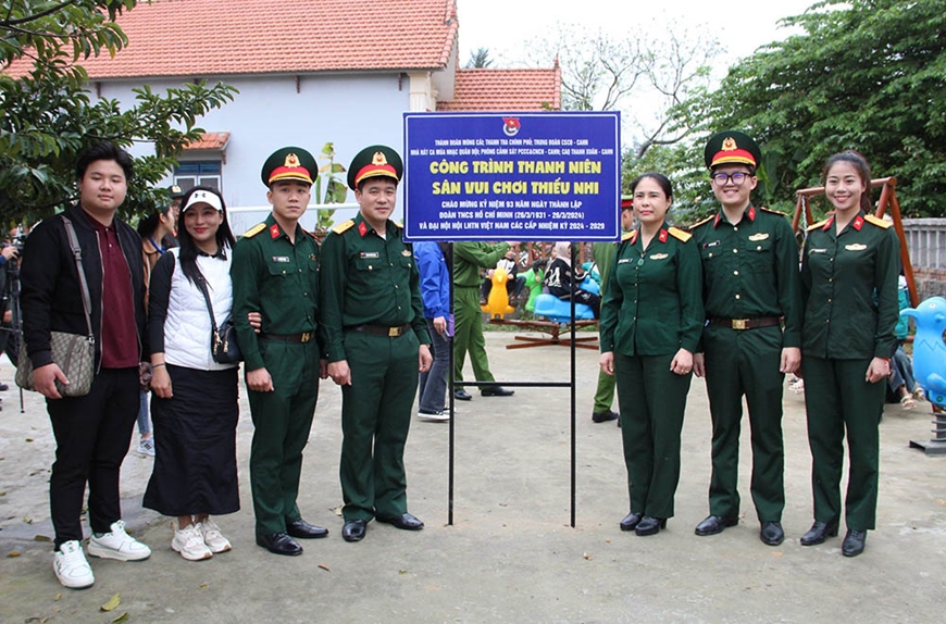 Đoàn Cơ sở, Hội phụ nữ Nhà hát Ca múa nhạc Quân đội tổ chức nhiều hoạt động ý nghĩa trong tháng thanh niên​