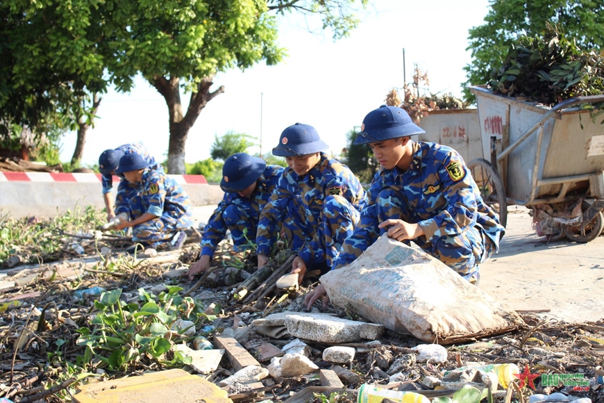 Tuổi trẻ Lữ đoàn 131: Lan tỏa hoạt động “Thứ 7 tình nguyện, chủ nhật xanh”
