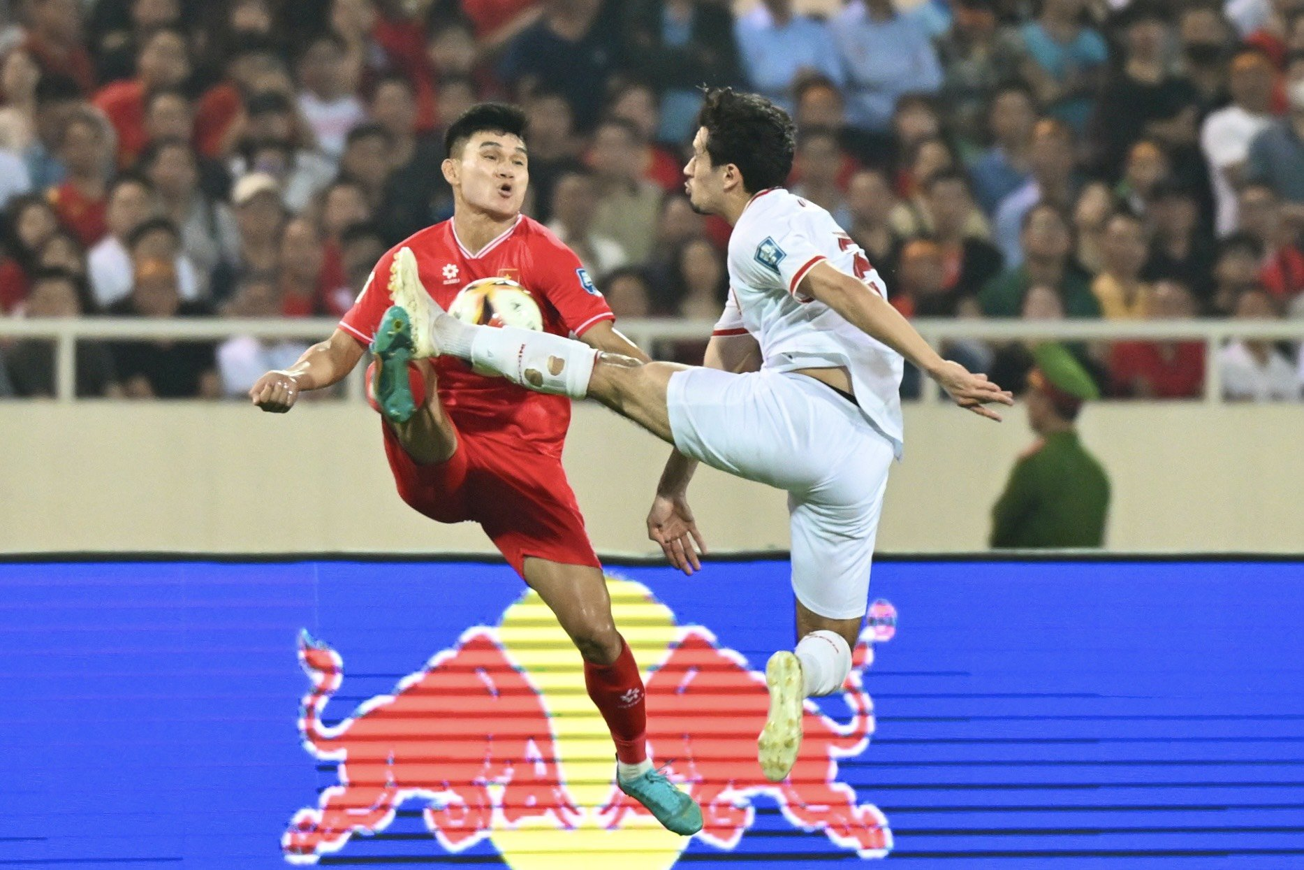 Đội tuyển Việt Nam lần thứ 3 liên tiếp thua Indonesia