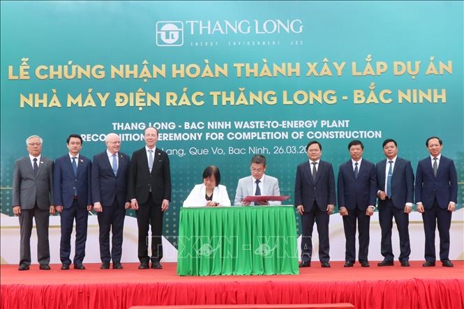 Chủ tịch Quốc hội Phần Lan Jussi Halla-aho thăm Văn Miếu - Quốc Tử Giám, Di tích Nhà tù Hỏa Lò