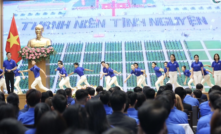 Thủ tướng Chính phủ Phạm Minh Chính đối thoại với thanh niên