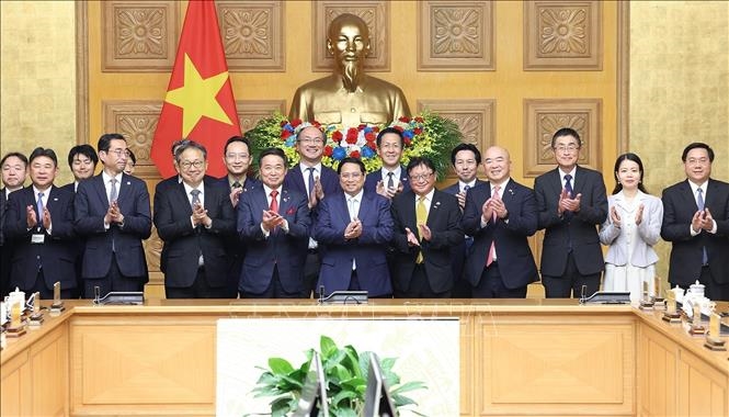 Thủ tướng Phạm Minh Chính làm việc với Đoàn đại biểu Liên đoàn các tổ chức kinh tế Nhật Bản