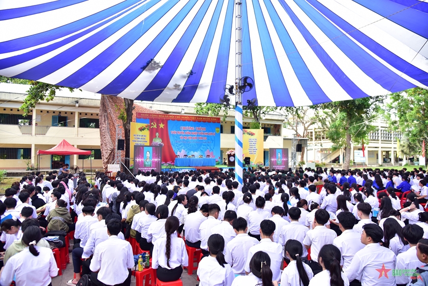 Học viện Quân y tuyên truyền, hướng nghiệp tuyển sinh quân sự tại Đồng Tháp