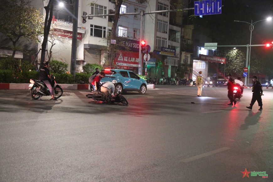 Tăng cường xử lý, trấn áp tình trạng gây rối trật tự xã hội và giao thông