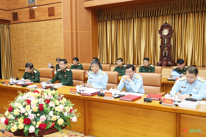 Đại tướng Phan Văn Giang làm việc với Quân chủng Phòng không- Không quân