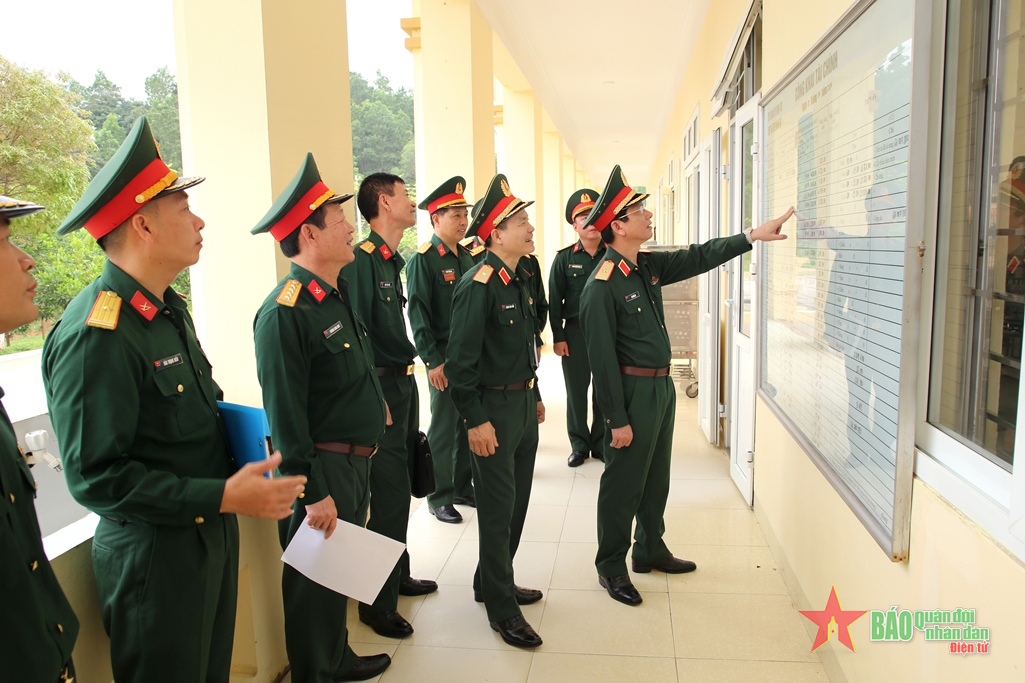 Thiếu tướng Hà Như Lợi kiểm tra công tác bảo đảm hậu cần tại Quân khu 3