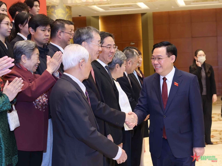 Chủ tịch Quốc hội Vương Đình Huệ dự Gặp gỡ hữu nghị nhân dân Việt Nam – Trung Quốc
