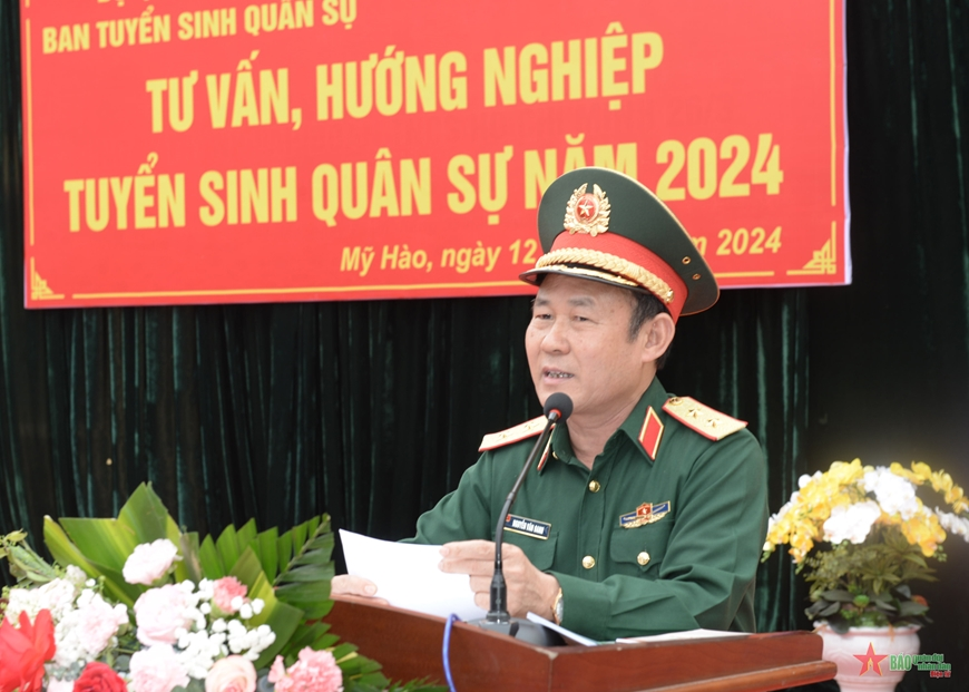 Hưng Yên chú trọng công tác hướng nghiệp, tuyển sinh quân sự