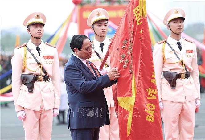 Thủ tướng Phạm Minh Chính: Xây dựng lực lượng Cảnh sát cơ động “pháp luật sắc, nghiệp vụ tinh, công nghệ giỏi, ngoại ngữ tốt, hình ảnh đẹp”