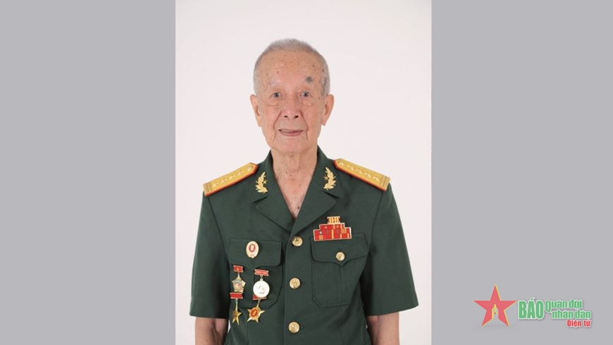 Những chuyện ghi ở chiến trường