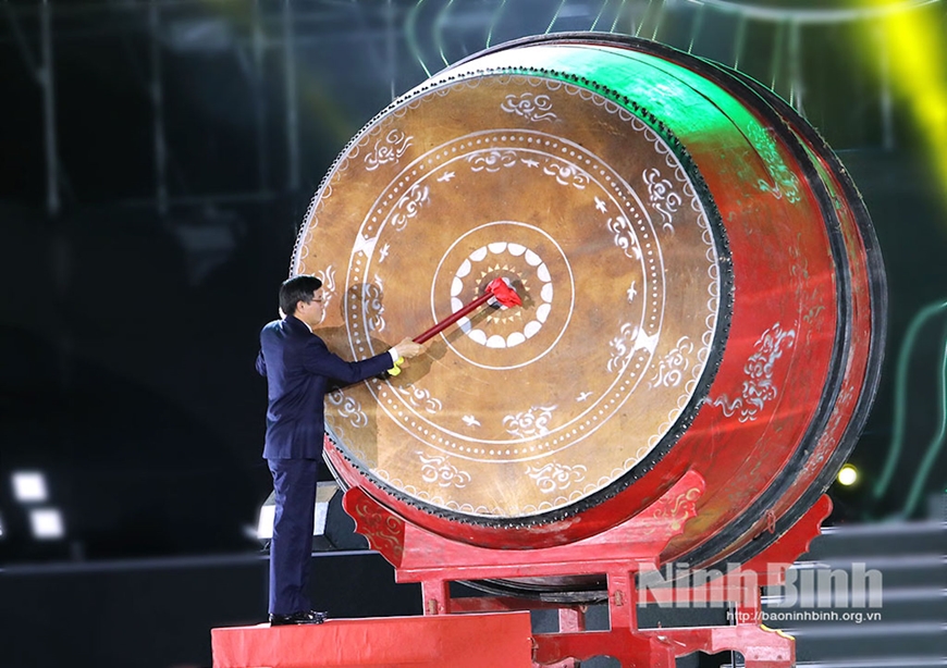 Ninh Bình kỷ niệm 1.100 năm Ngày sinh Đinh Tiên Hoàng đế và khai mạc Lễ hội Hoa Lư