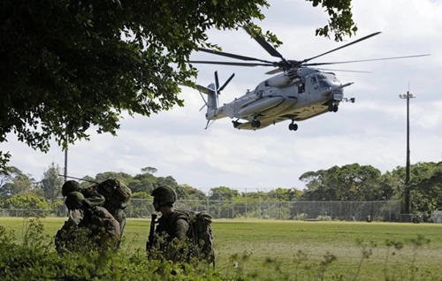 Nhật Bản: 2 trực thăng mất liên lạc, 7 người mất tích