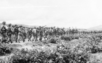 View - 	Quy luật vừa chiến đấu, vừa xây dựng trong Chiến dịch Điện Biên Phủ