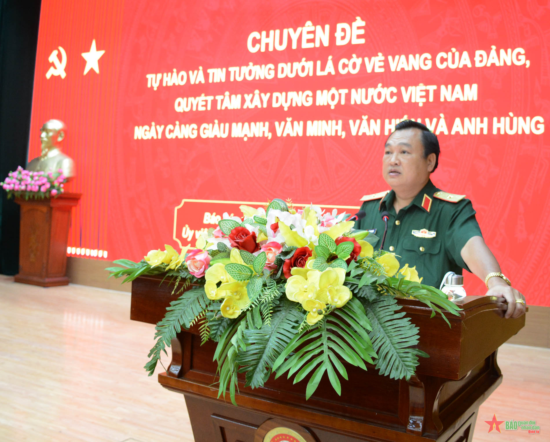 Quân khu 7 nghiên cứu, quán triệt nội dung bài viết của Tổng Bí thư Nguyễn Phú Trọng