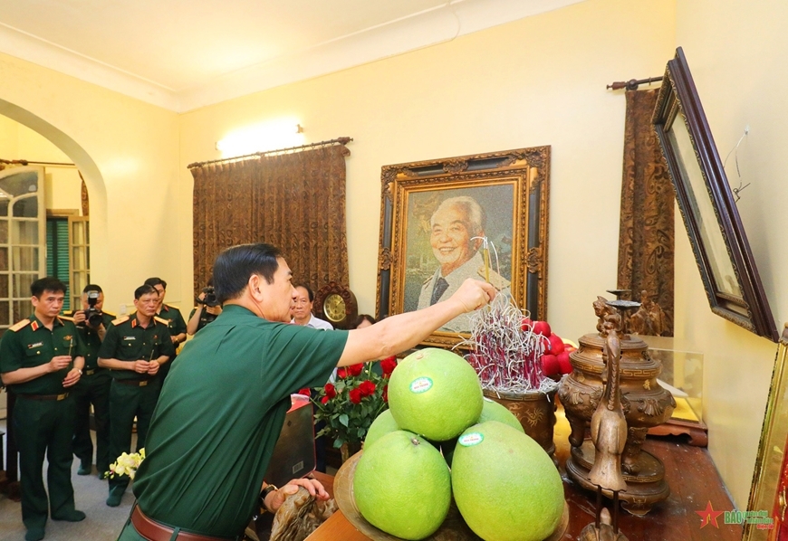 Đại tướng Phan Văn Giang tri ân các đồng chí nguyên lãnh đạo Đảng, Nhà nước, Bộ Quốc phòng