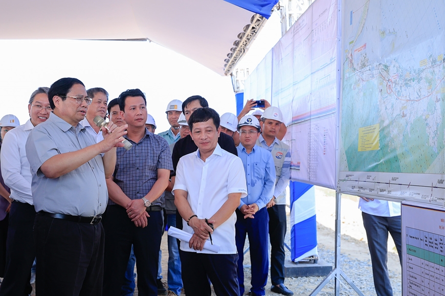 Sẽ thông toàn tuyến cao tốc từ TP Hồ Chí Minh đến Quảng Ngãi trong năm 2025