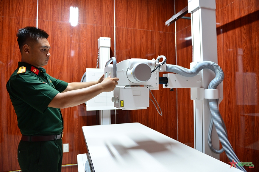 Điểm tựa giữa sóng gió Trường Sa Điểm tựa giữa sóng gió Trường Sa
