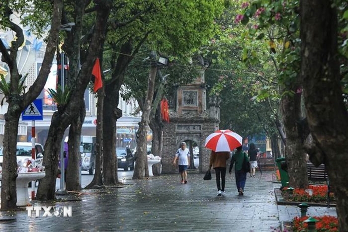 Thời tiết hôm nay (1-5): Nắng nóng chấm dứt do ảnh hưởng không khí lạnh yếu