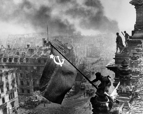 Liên Xô đã “đơn thương, độc mã” giải phóng Berlin như thế nào? 