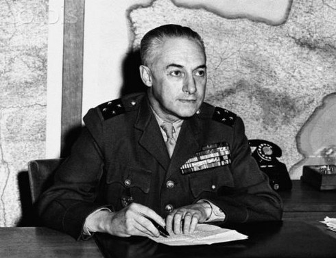 Chiến dịch Điện Biên Phủ: Ngày 2-5-1954, lối thoát nào cho Navarre?