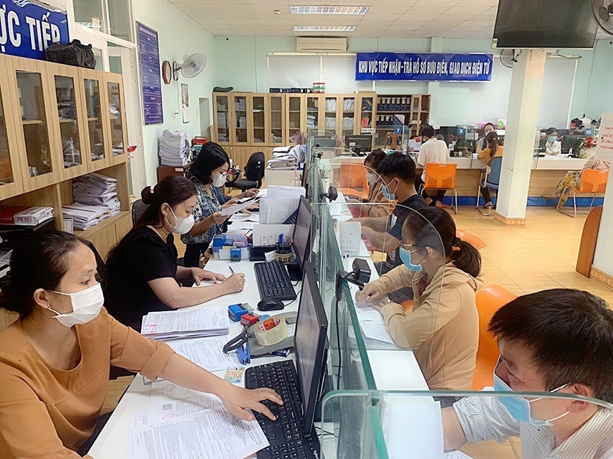 Giải quyết chế độ hưu trí, tử tuất đối với người lao động không còn hồ sơ gốc được thực hiện thế nào?