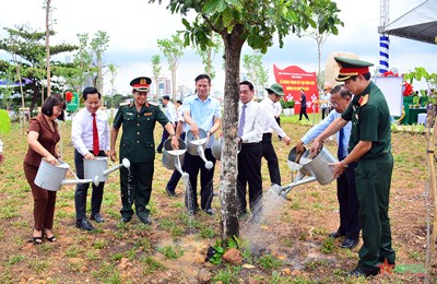 View - 	TP Thủ Đức: Khánh thành công viên đường Võ Nguyên Giáp
