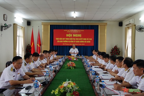 Thường vụ Đảng ủy Quân chủng Hải quân kiểm tra Đảng ủy Lữ đoàn 131