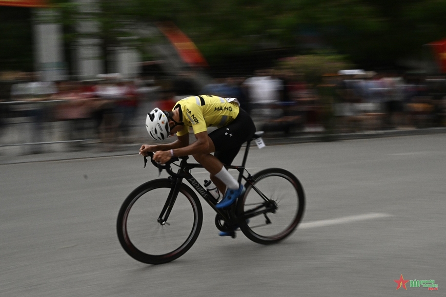 View - 	TRỰC TIẾP Chặng 5 và Lễ bế mạc Cuộc đua xe đạp về Điện Biên Phủ 2024