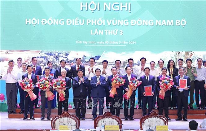 Thủ tướng Phạm Minh Chính: Đông Nam Bộ phải là Thành đồng Tổ quốc trong phát triển kinh tế - xã hội