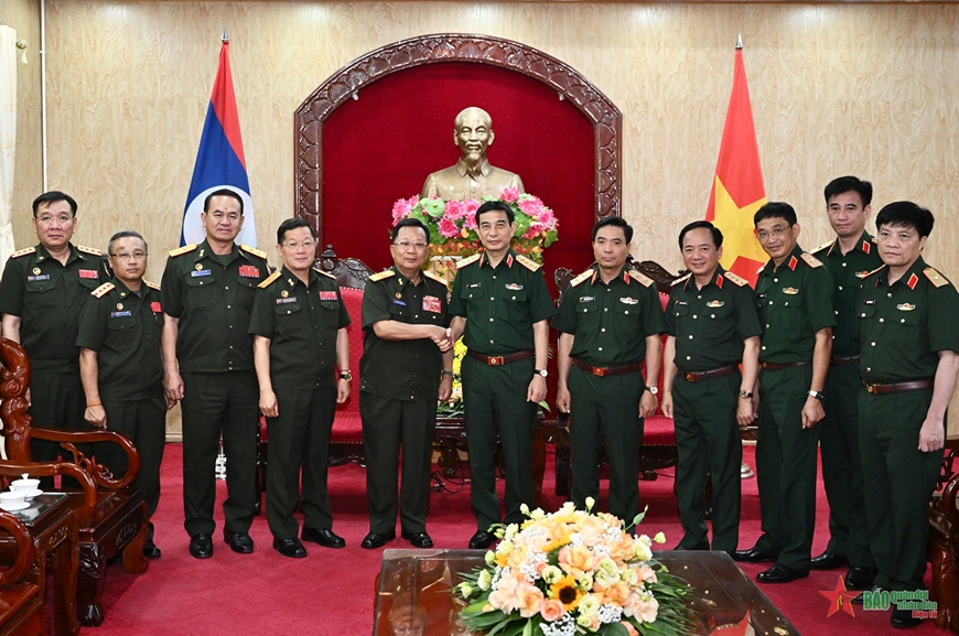 Đại tướng Phan Văn Giang tiếp Phó thủ tướng, Bộ trưởng Bộ Quốc phòng Lào