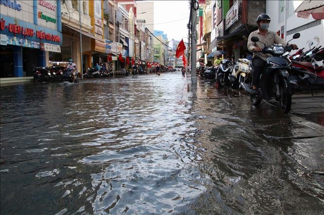 Xuất hiện đợt triều cường mới tại Đông Nam Bộ