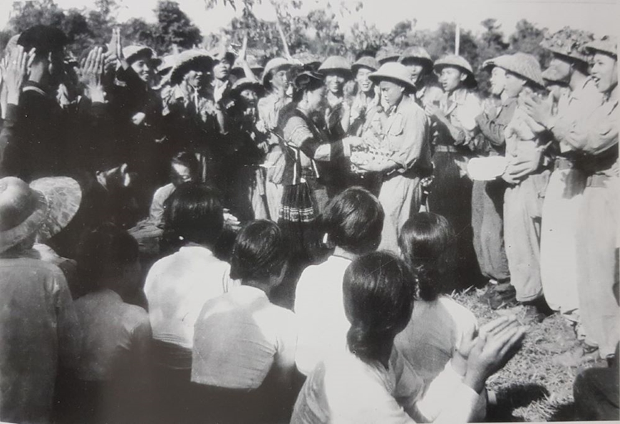 Bài học về “thế trận lòng dân” trong Chiến thắng Điện Biên Phủ