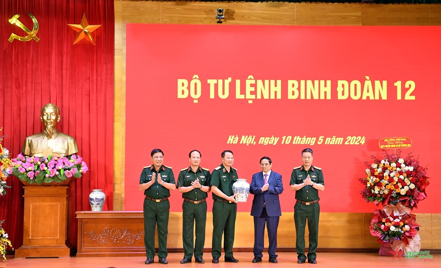 Thủ tướng Phạm Minh Chính: Binh đoàn 12 cần thực hiện tốt “3 tiên phong”