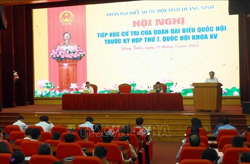 Đồng chí Nguyễn Xuân Thắng tiếp xúc cử tri tại Quảng Ninh

