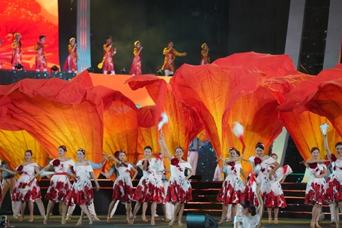 Phó thủ tướng Chính phủ Trần Lưu Quang dự khai mạc Lễ hội Hoa Phượng Đỏ - Hải Phòng 2024

