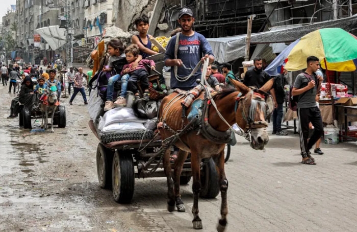 Israel tấn công dữ dội nhiều khu vực ở dải Gaza