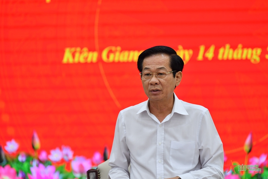 Đồng chí Nguyễn Trọng Nghĩa làm việc với Ban Thường vụ Tỉnh ủy Kiên Giang