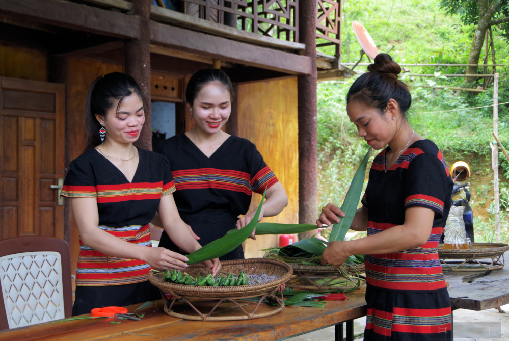 Đa sắc màu ngày hội văn hóa, thể thao và du lịch các dân tộc miền núi