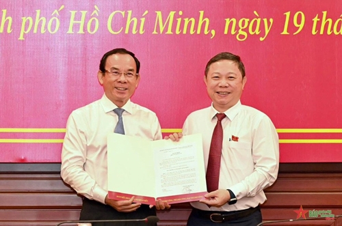 Thành ủy TP Hồ Chí Minh điều động hai Phó chủ tịch UBND Thành phố giữ nhiệm vụ mới
