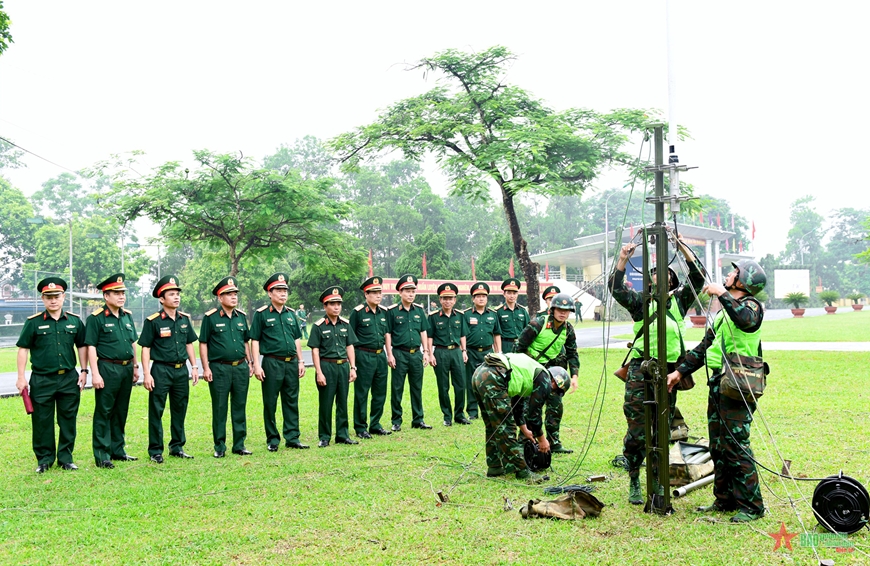 Kinh nghiệm nâng cao chất lượng huấn luyện ở Binh chủng Thông tin liên lạc