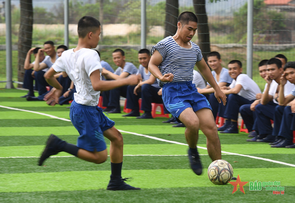 Yêu thể thao ở Lữ đoàn 147