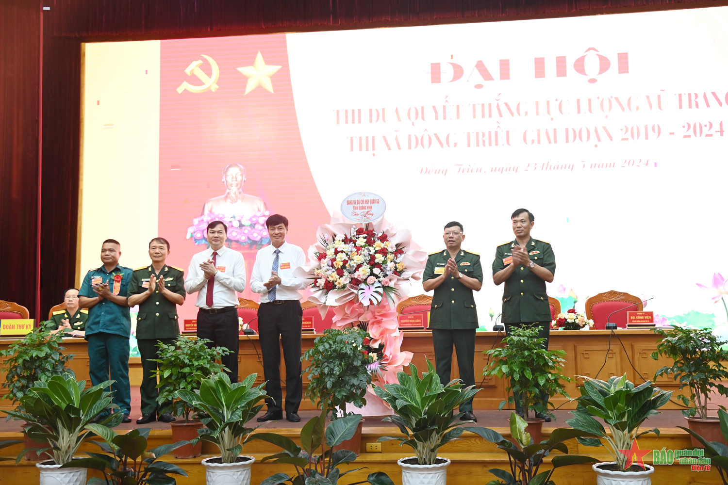 Đại hội Thi đua Quyết thắng lực lượng vũ trang thị xã Đông Triều, tỉnh Quảng Ninh