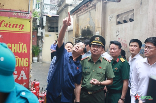 Vụ cháy ở Trung Kính (Hà Nội): Lãnh đạo Chính phủ, Quốc hội tới hiện trường chỉ đạo công tác khắc phục hậu quả vụ cháy

