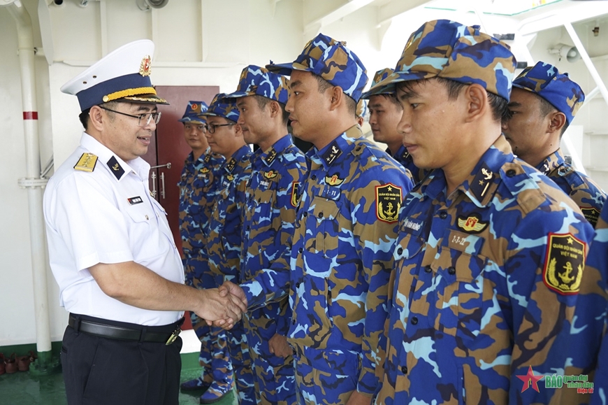 Bộ tư lệnh Vùng 5 Hải quân kiểm tra một số đơn vị trực thuộc