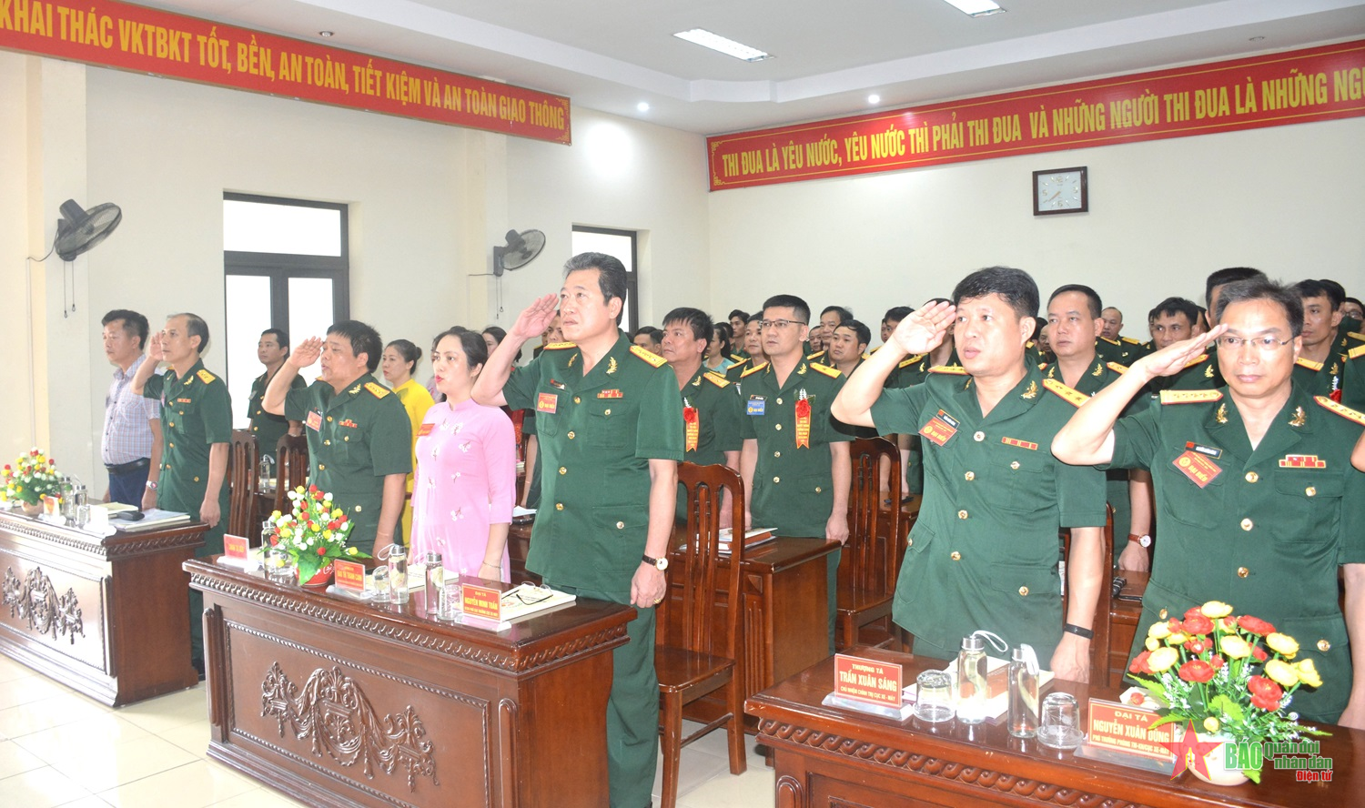 Xưởng X203 thi đua nâng cao chất lượng sửa chữa và rút ngắn thời gian cơ động