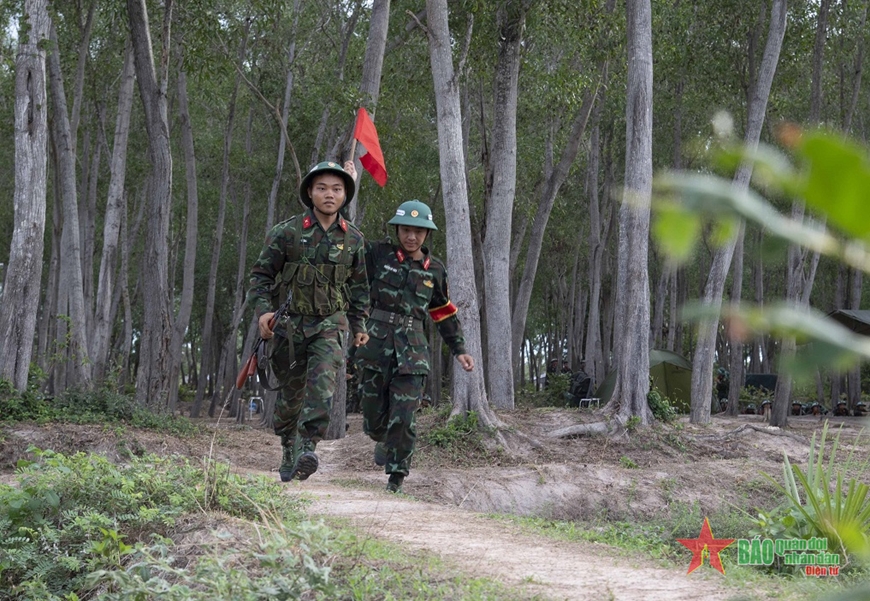 Hoa điểm mười ở “tám chín hai”