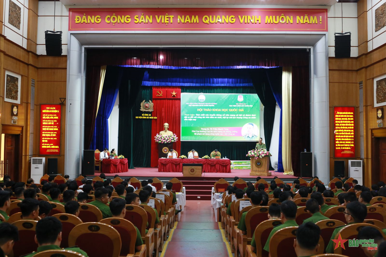 Cần quy định nghiêm về văn hóa, đạo đức, pháp lý đối với nội dung truyền thông số trên mạng xã hội

