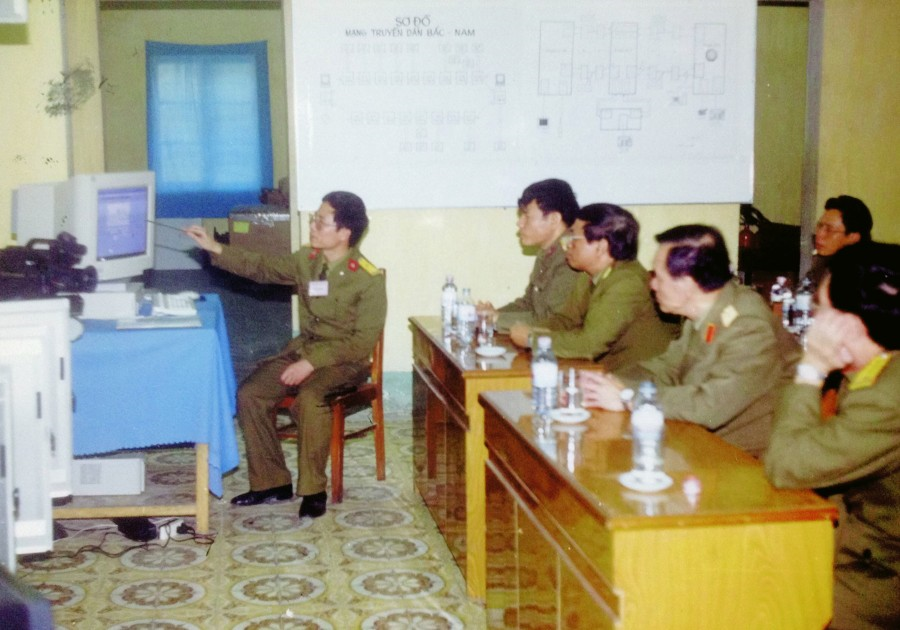 Trước khi trở thành tập đoàn toàn cầu, Viettel đã khởi nghiệp thế nào?